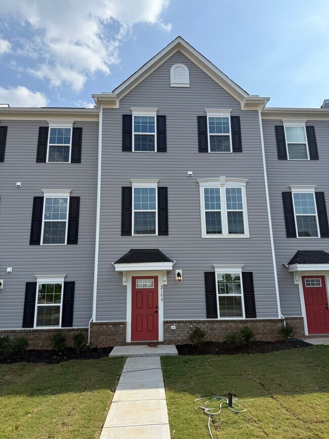 Brand New Townhome!! - Brand New Townhome!!
