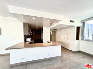 17350 Sunset Blvd