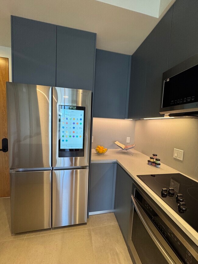 Photo - 72 NW 25th St Unit 250