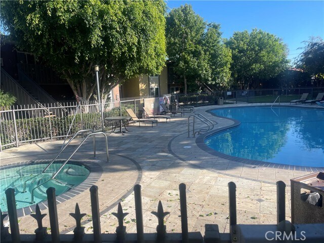 Photo - 23318 Marigold Ave Unidad 203