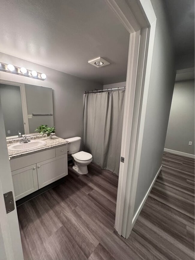 Bathroom - Liberty Square