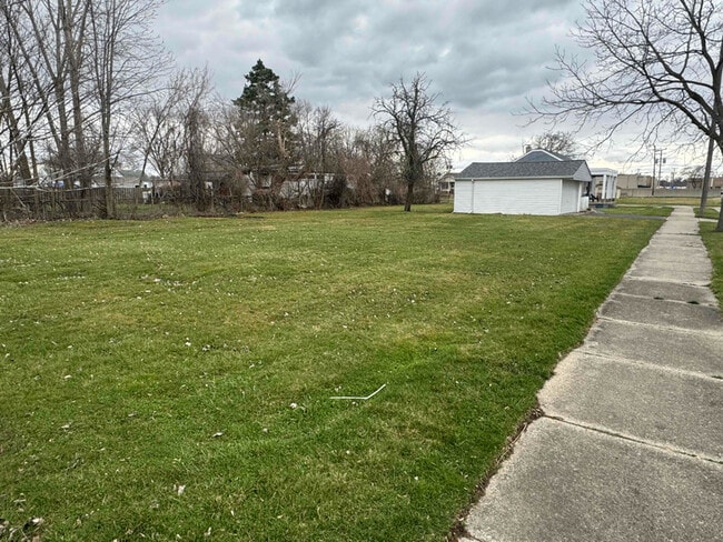 Photo - 12214 Louisiana Ave