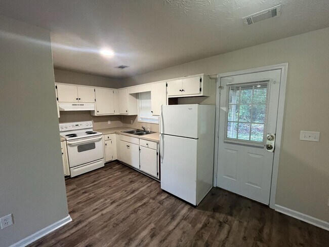 Photo - 36 Crosswinds Rd