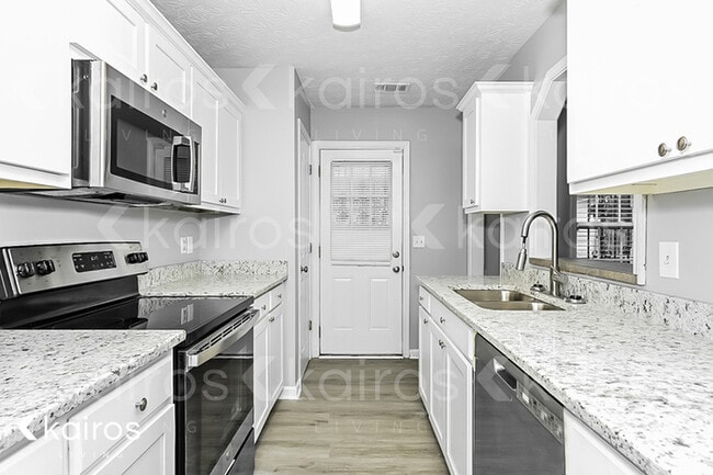 Photo - 6914 Aldora Dr