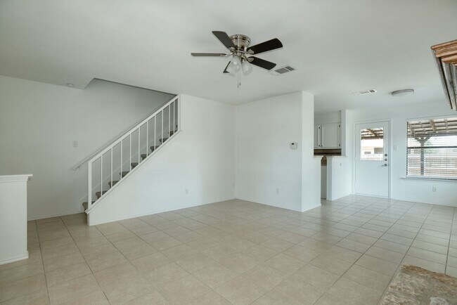 Photo - 2906 Tierra Blanco Trail