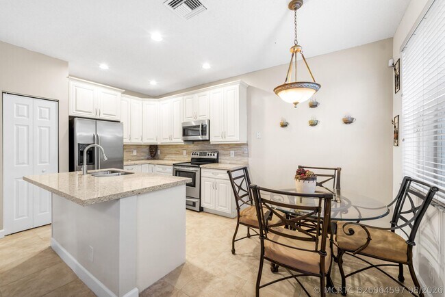 Photo - 5106 Heron Ct