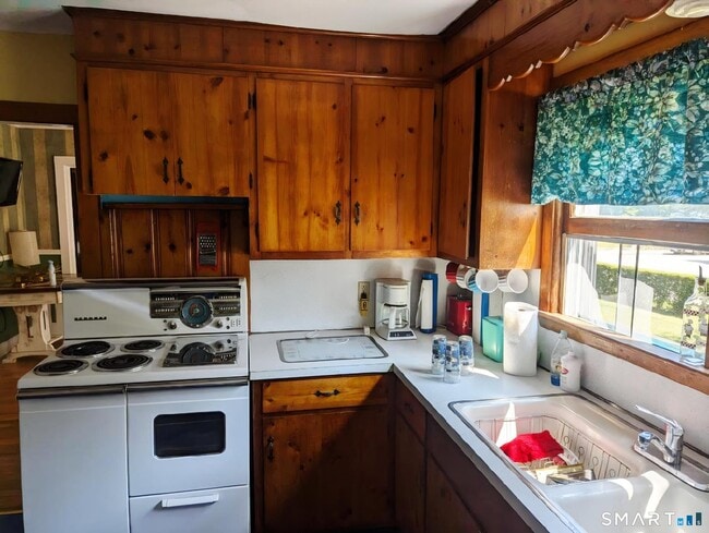 Photo - 22 Stillman Ave