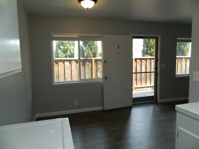 Photo - 43 Lester Ave