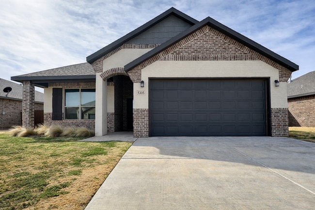 Building Photo - Natural Light Meets Modern Comfort | 3/2 In North Lubbock