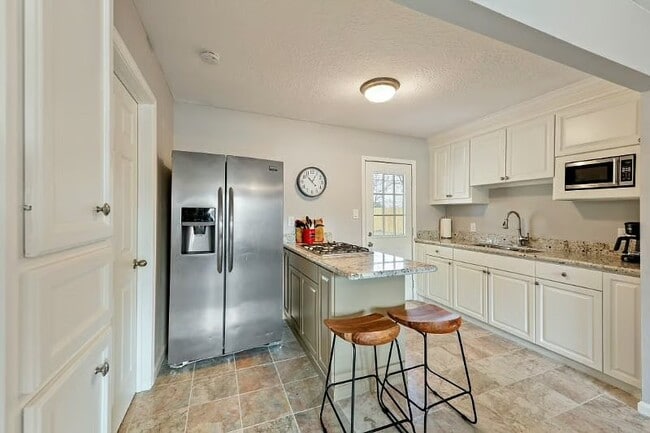 Photo - 3731 Zephyr St