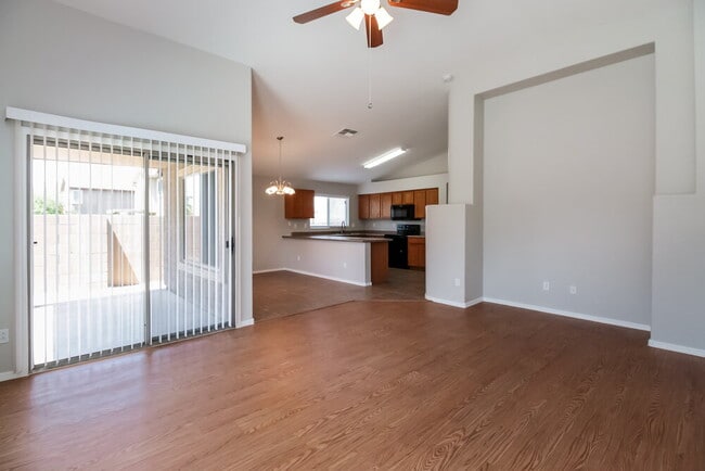 Photo - 25549 W Winslow Ave