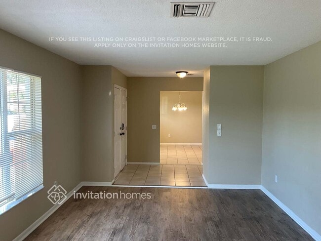 Photo - 2194 Oak Grove Dr