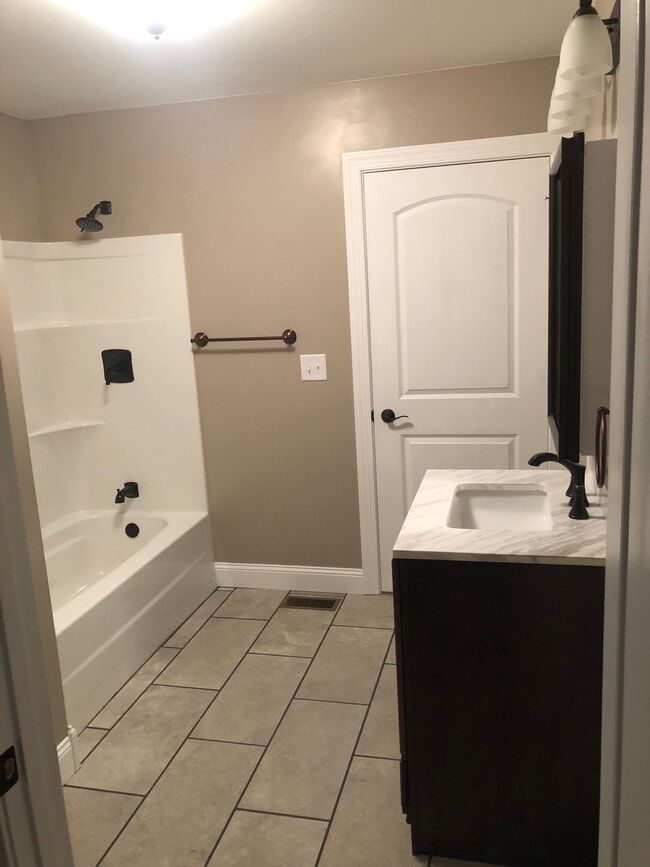 Photo - 292 Preston Road APT 3