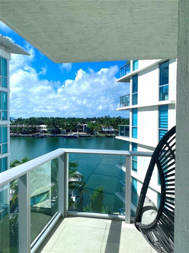 Photo - 6620 Indian Creek Dr Unit 301