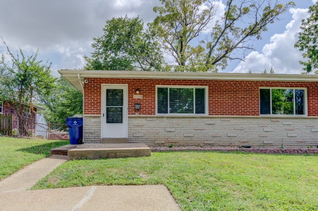 Photo - 4063 Esseldale Dr Unit 4063