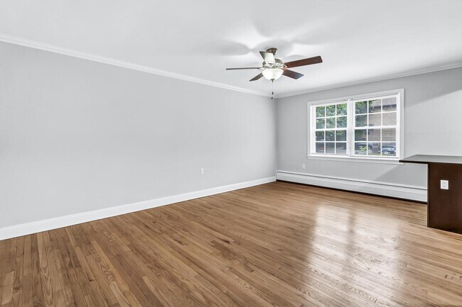 Verona Plaza Apartments