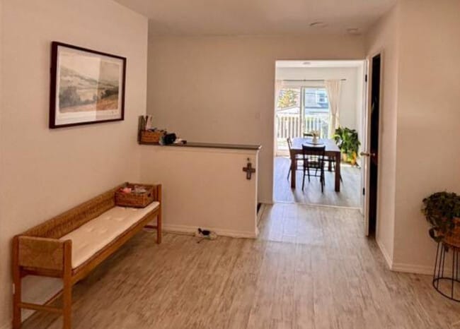 721 E Walnut St Unit 2