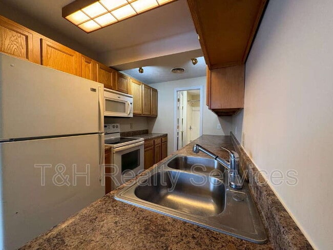 Photo - 609 1/2 South Crystal Street