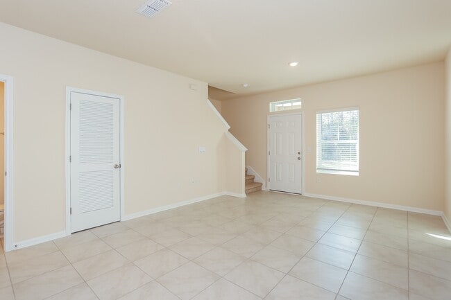 Photo - 86728 Mainline Rd