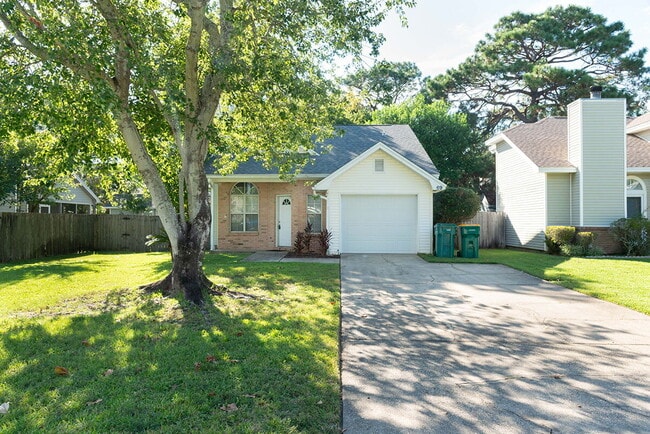 Building Photo - "Charming 3-Bed Oasis in Shalimar with 2 F... Rental