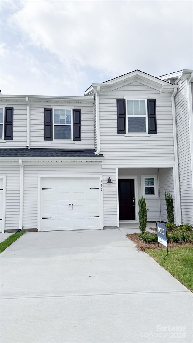 Photo - 1730 Old Rivers Rd