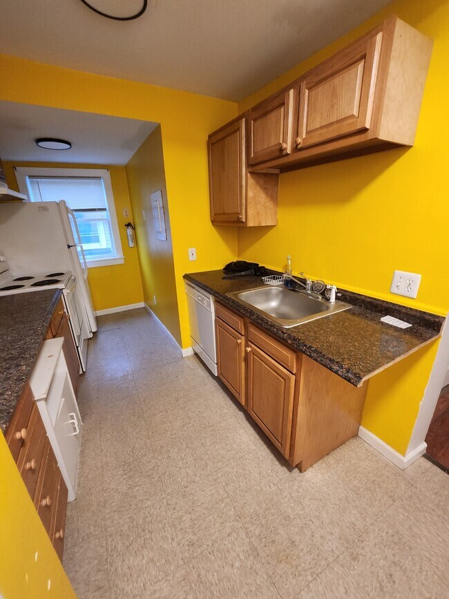 Photo - 61 Walnut Street
