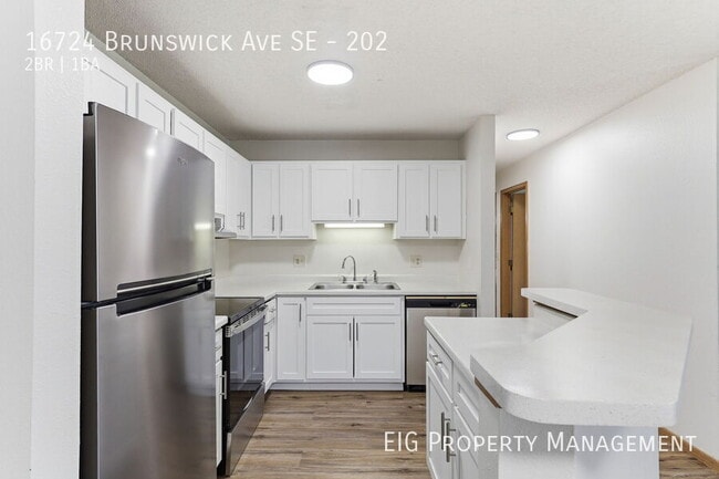 Photo - 16724 Brunswick Ave SE Unit 202