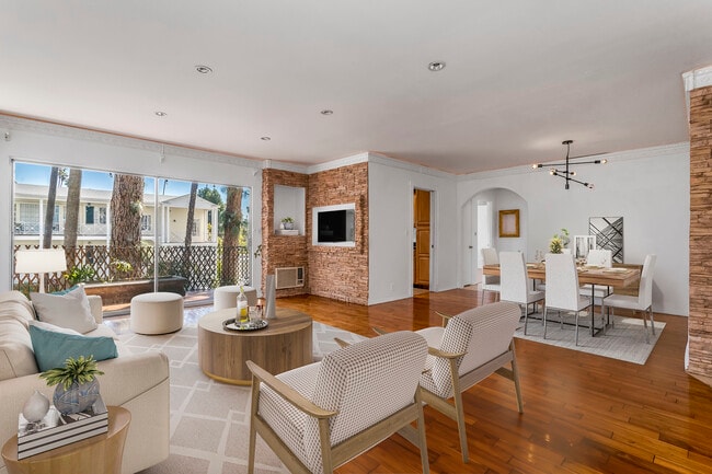 Photo - 7560 Hollywood Blvd Unit 108