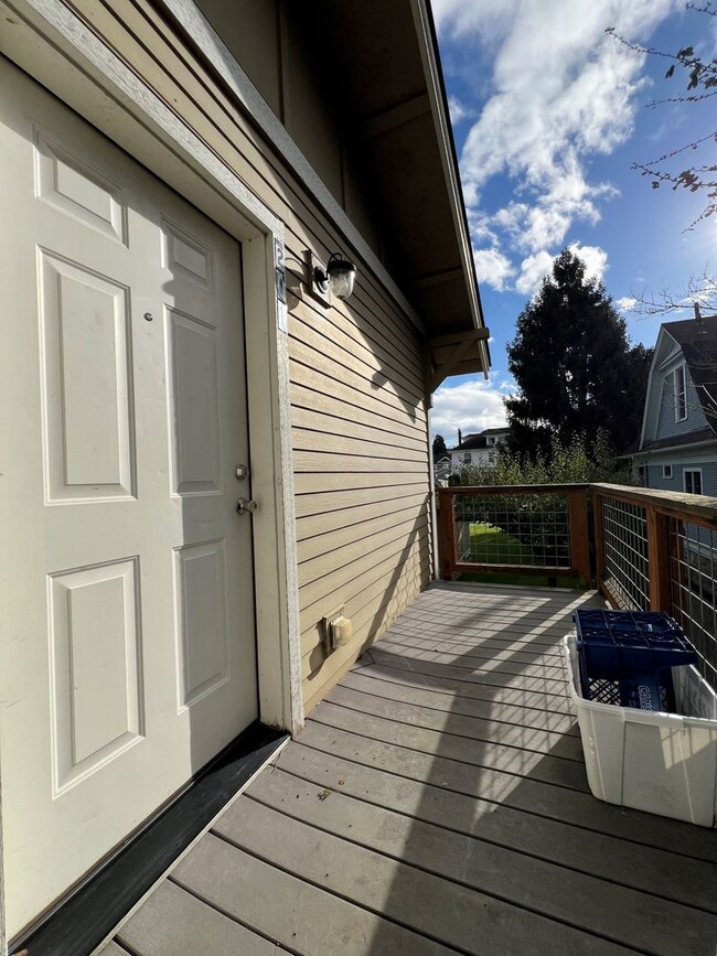 Photo - 3-Bedroom Duplex Just Blocks from WWU Unit #201