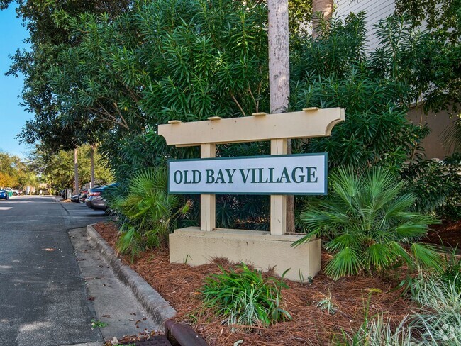 Building Photo - First-Floor Condo in Old Bay Village – Upg... Unit 105