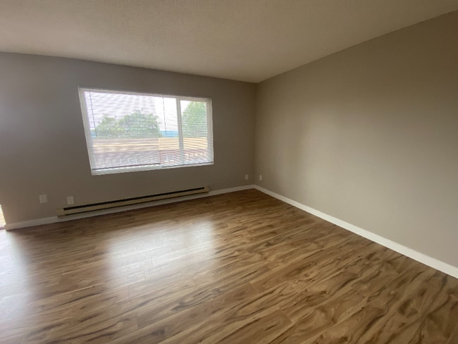 Building Photo - 308 Summit Ave N Unit 17 Rental