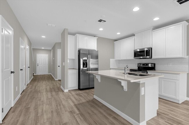 Photo - 164 Cape Honeysuckle Pl