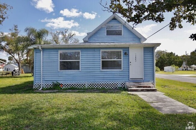 Building Photo - Cozy 2/1 Spacious Duplex Near East Lake To... Rental
