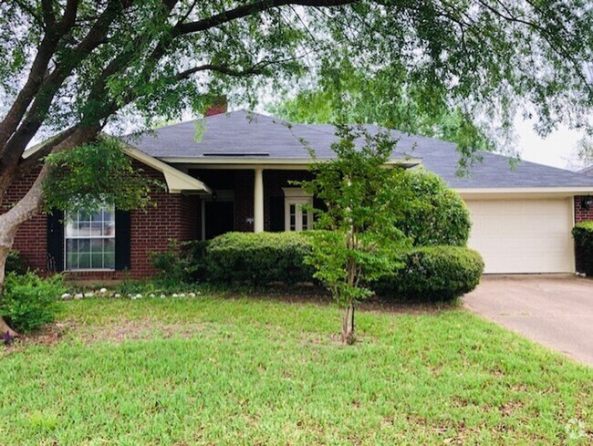 Building Photo - $500 OFF FIRST MONTHS RENT-STOCKWELL PLACE... Rental