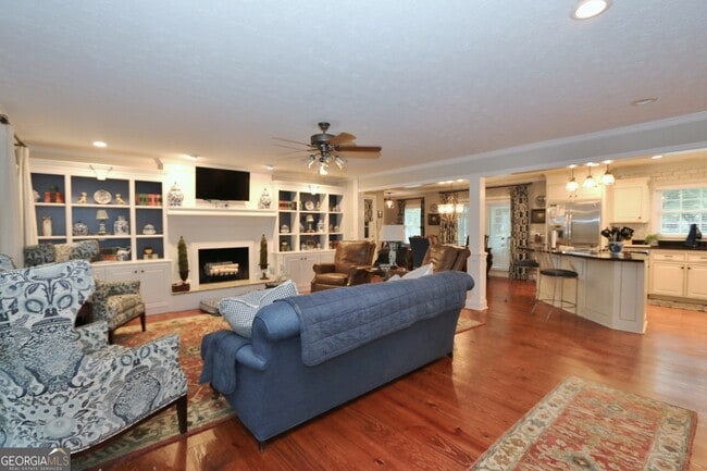 Photo - 1001 Brownwood Rd