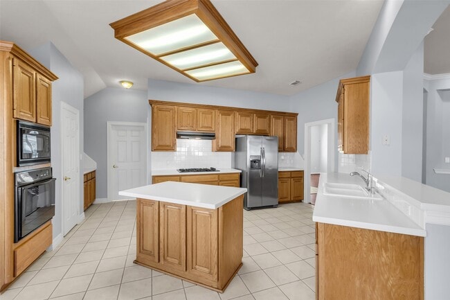 Photo - 35 W Pines Dr