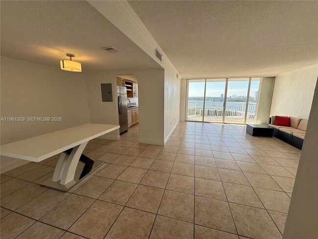 Photo - 18041 Biscayne Blvd Unidad 1701