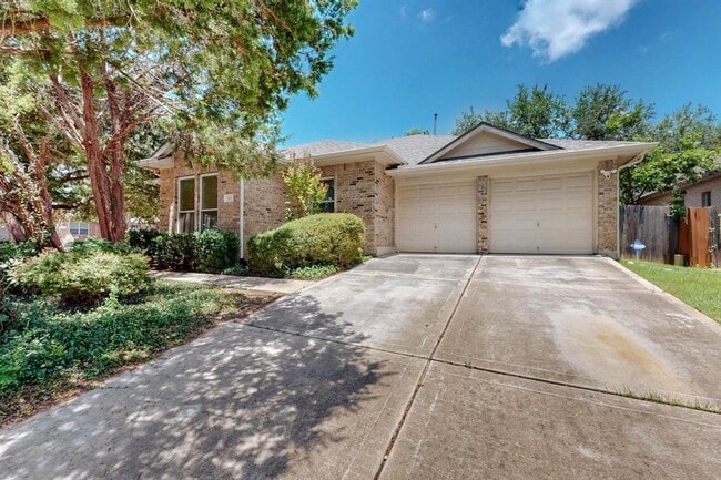 Building Photo - 360 Canterbury Dr Rental