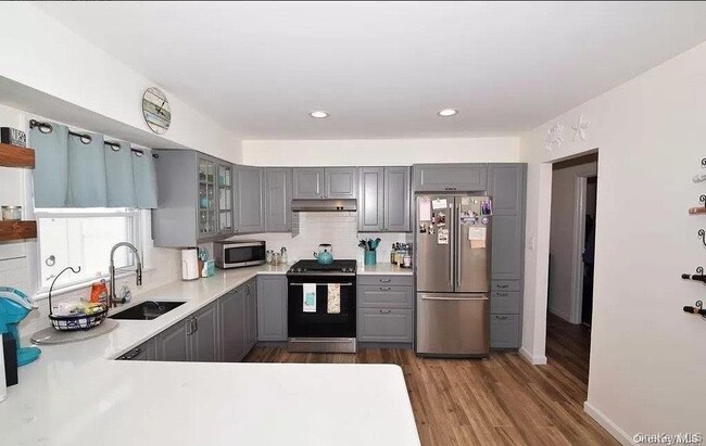 Photo - 113 Harding Ave