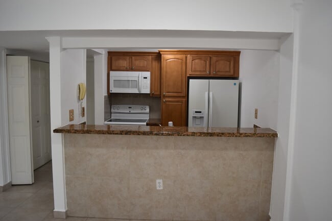 Photo - 8002 SW 149th Ave Unidad B109