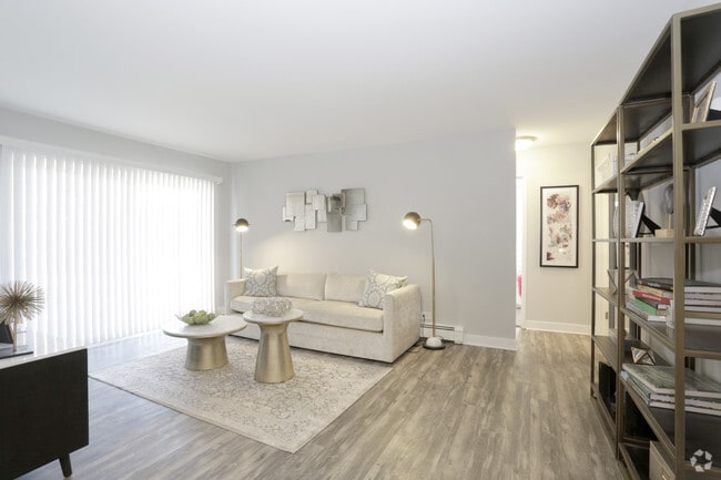2 Bedroom - Living Room