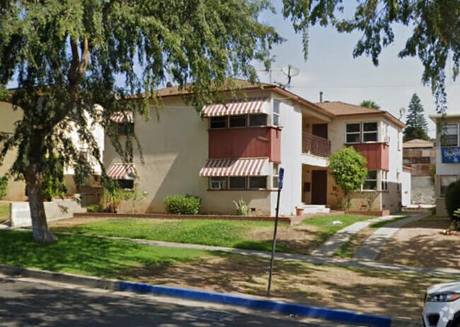 Building Photo - 2936 W Via Acosta Unit 2936 and a half Rental