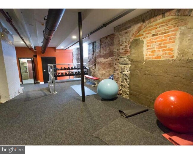 Photo - 1100 Spruce St Unidad 2F