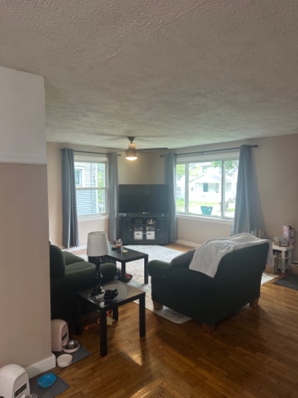 Photo - 1028 Bement St Unit A