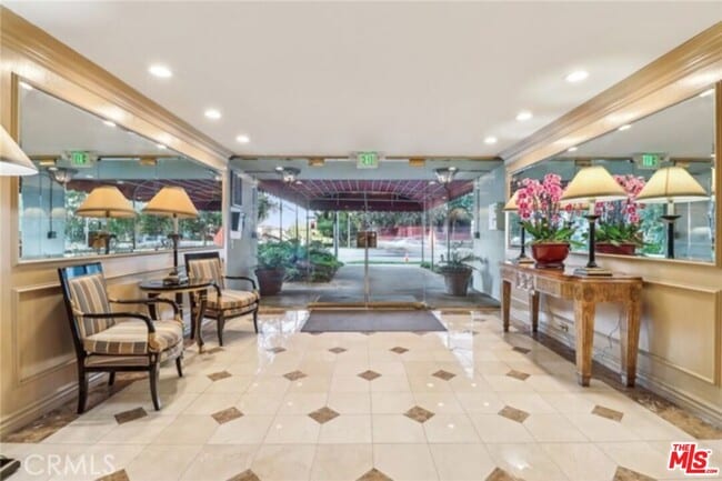 Photo - 10751 Wilshire Blvd Unit 503