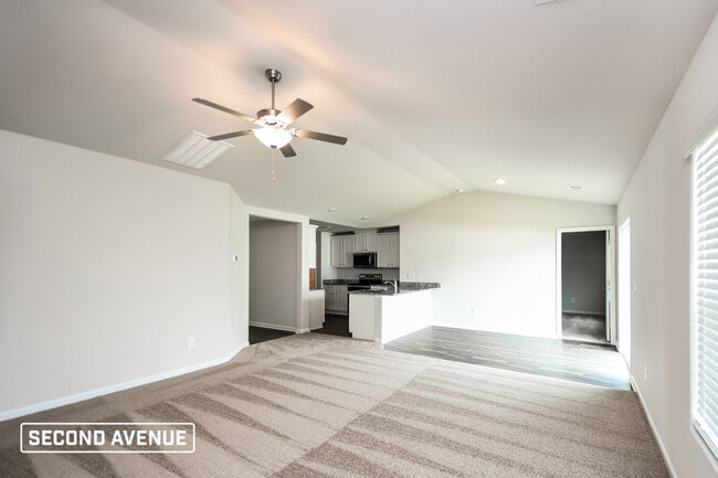 Photo - 626 Wild Tulip Ct