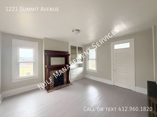 Photo - 1221 Summit Ave
