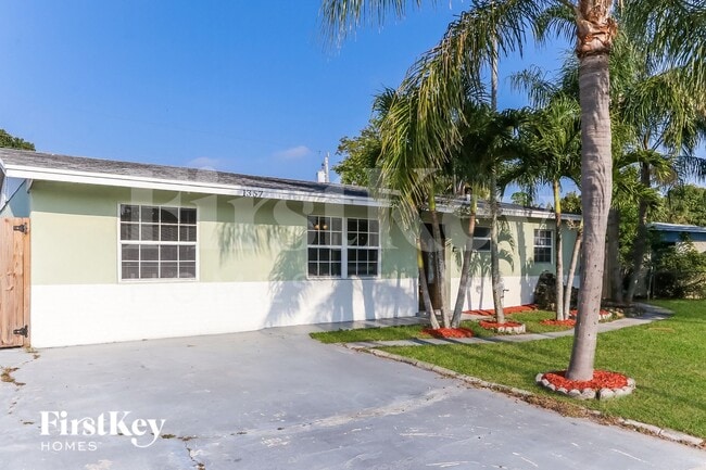 Photo - 1357 Drexel Rd