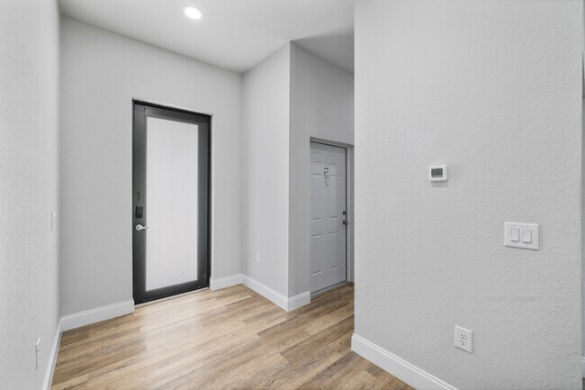 Photo - 623 Franklin