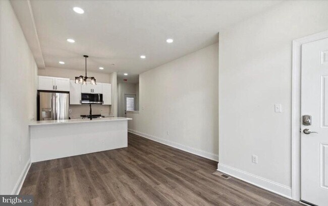 Photo - 619 Cecil B. Moore Ave